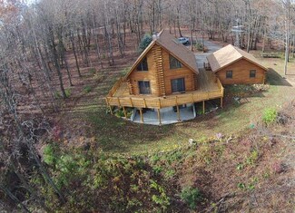 n 3260 Overgaard Rd, Elroy, WI 53929