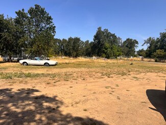 6600 Cherry Ln, Rio Linda, CA 95673