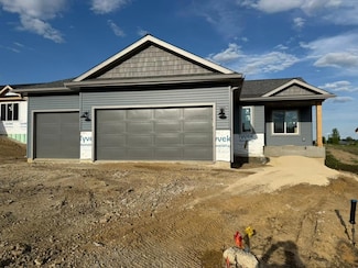 6246 Cody Ln, Rochester, MN 55901