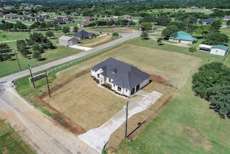 1001 Henry Way, Springtown, TX 76082