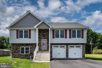 7703 Old Robert e Lee Dr, Spotsylvania Courthouse, VA 22551