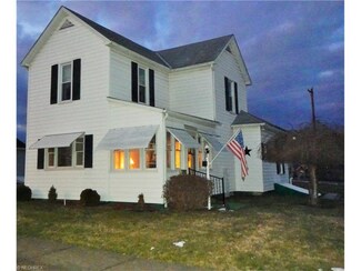 210 Euclid Ave, Byesville, OH 43723