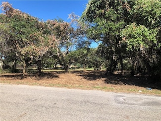 1910 Pace Ave, Ingleside, TX 78362