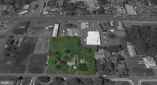 7632 Chestnut St, Manassas, VA 20111