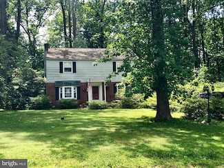 1950 Terwood Rd, Huntingdon Valley, PA 19006