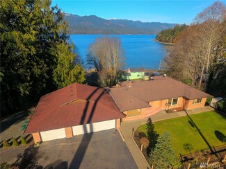 671 Seabeck Holly Rd W, Seabeck, WA 98380