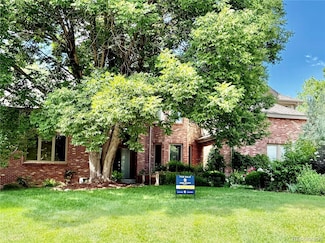 8461 Pawnee Ln, Niwot, CO 80503