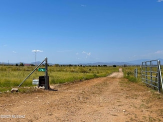 76 Omega Ln, Elgin, AZ 85611