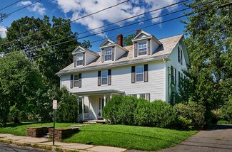 38 Franklin St, Northampton, MA 01060