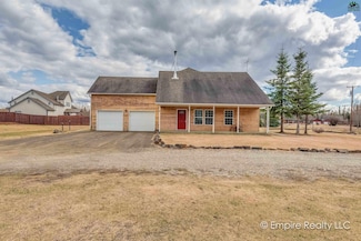 3725 Regius Ave, North Pole, AK 99705