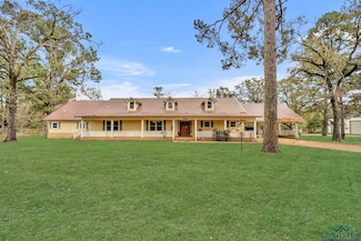 1216 Fm 2468, Center, TX 75935