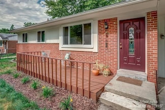 2339 Pontiac Trail, Ann Arbor, MI 48105