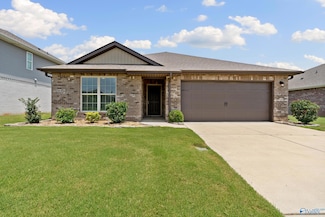 191 Cherry Laurel Dr, Hazel Green, AL 35750
