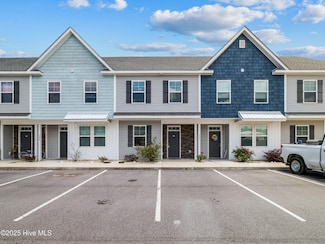 306 Starfish Ln, North Topsail Beach, NC 28460