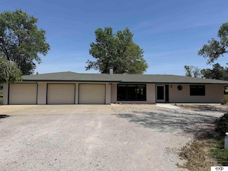 6116 W State Highway 4, Beatrice, NE 68310