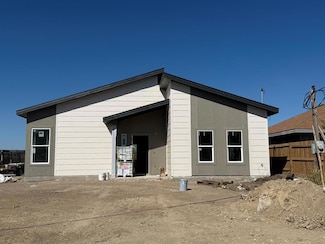 3797 Jazmin Dr, Elm Creek, TX 78852