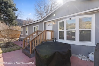 1204 Hollybrook Ln, Glenwood Springs, CO 81601