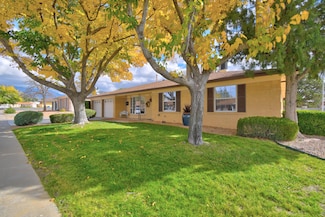 6900 Marilyn Ave NE, Albuquerque, NM 87109