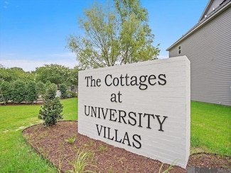 7956 Pisa Dr, Baton Rouge, LA 70820