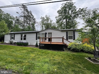 6 Bass Dr, Ashland, PA 17921