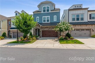 10739 Endhaven Village Dr, Charlotte, NC 28277