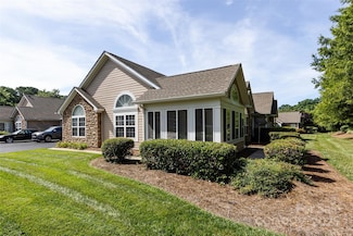 6811 Ledgestone Place Unit C, Charlotte, NC 28227