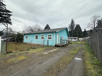 47875 Elgin Ave, Oakridge, OR 97463