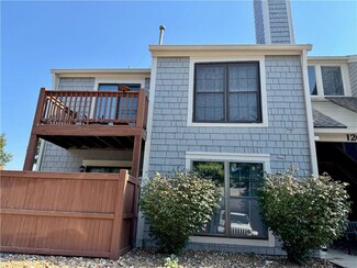 12011 W 58th Place, Shawnee, KS 66216