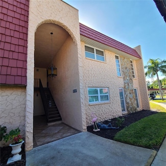 220 Buttonwood Cir Unit E220, Seminole, FL 33777