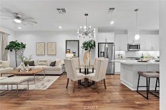2206 Synergy, Irvine, CA 92614