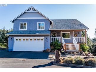 440 NE Creekside Ct, Depoe Bay, OR 97341