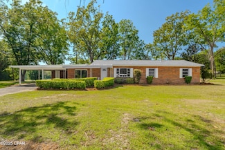 3023 Clearmont Rd, Marianna, FL 32446