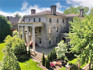 5135 Ellsworth Ave, Pittsburgh, PA 15232