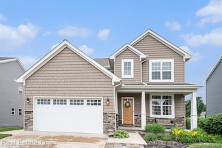 367 Otter Run Rd, Holly, MI 48442