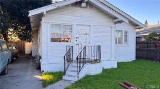 1701 Gardenia Ave, Long Beach, CA 90813