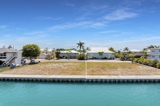 790 10th St, Key Colony Beach, FL 33051
