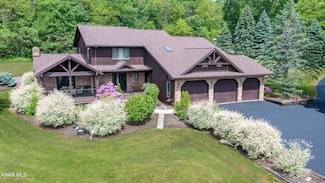 155 Woodside Dr, Martinsburg, PA 16662