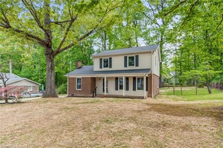 909 Pineburr Rd, Jamestown, NC 27282