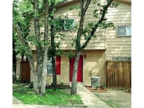 702 Navidad St, Bryan, TX 77801