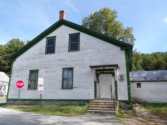 9 Mechanic St, Winchester, NH 03470