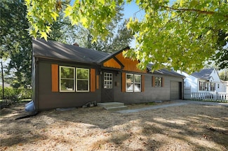 10913 E 57th Terrace, Raytown, MO 64133