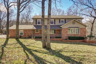 2732 E Melbourne Rd, Springfield, MO 65804