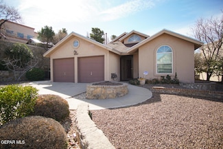 6040 Los Siglos Dr, El Paso, TX 79912