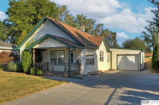 4308 Spring St, Omaha, NE 68105
