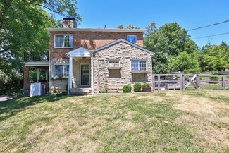 1955 Hunt Rd, Cincinnati, OH 45215