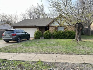 1406 Mimosa St, Cleburne, TX 76033
