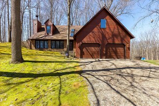 5345 Old Douglas Rd, Kalamazoo, MI 49009