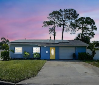 4511 Huntington St NE, St. Petersburg, FL 33703
