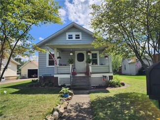 256 E Vermont Ave, Sebring, OH 44672