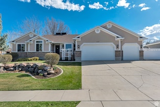 1407 Autumn Oak Cir Unit 17, West Jordan, UT 84088